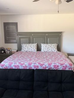 3 piece King Size Bed set
