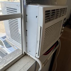 AC Air Conditioner - Great For Regular Bedrooms