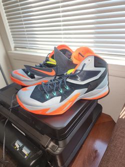 Vendo Nike LeBron James 