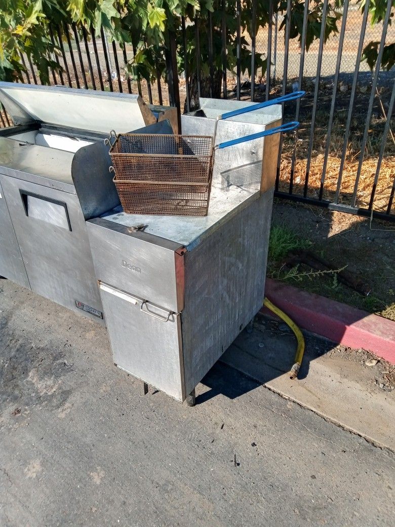 Dean Restaurant Deep Fryer