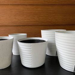 White Decorative Plastic Pots