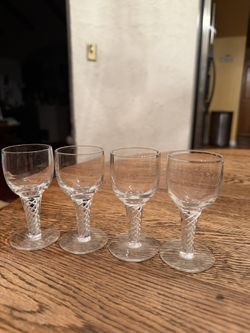 Set Of 4 Stuart Crystal Ariel Air Twist 3 1/2” Cordial Glasses Made In England