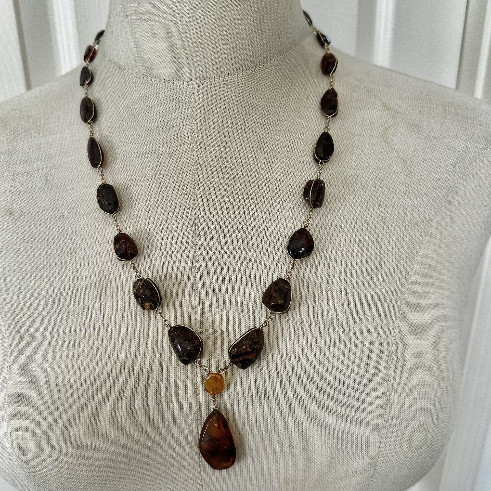 🔥 Gorgeous Baltic Amber Necklace with Teardrop Pendant
