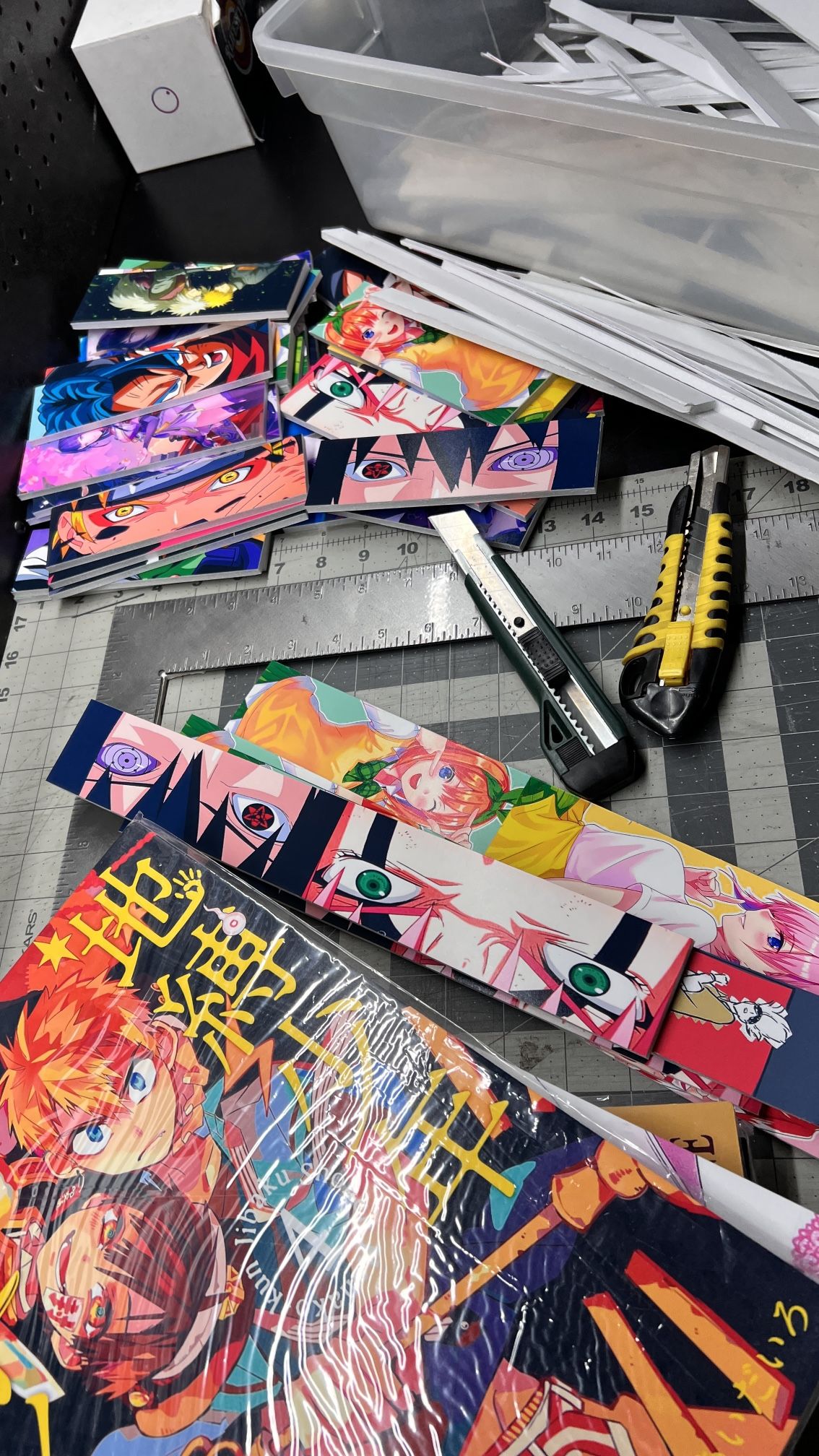 Custom anime posters various Sizes - Demon slayer - Tokyo ghoul - One piece - Pokémon - ARTWORK