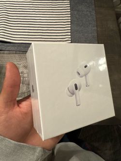 Apple AirPods Pro 2nd Generation USB-C Authentic With Serial Number