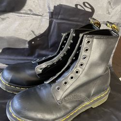 Dr Martens