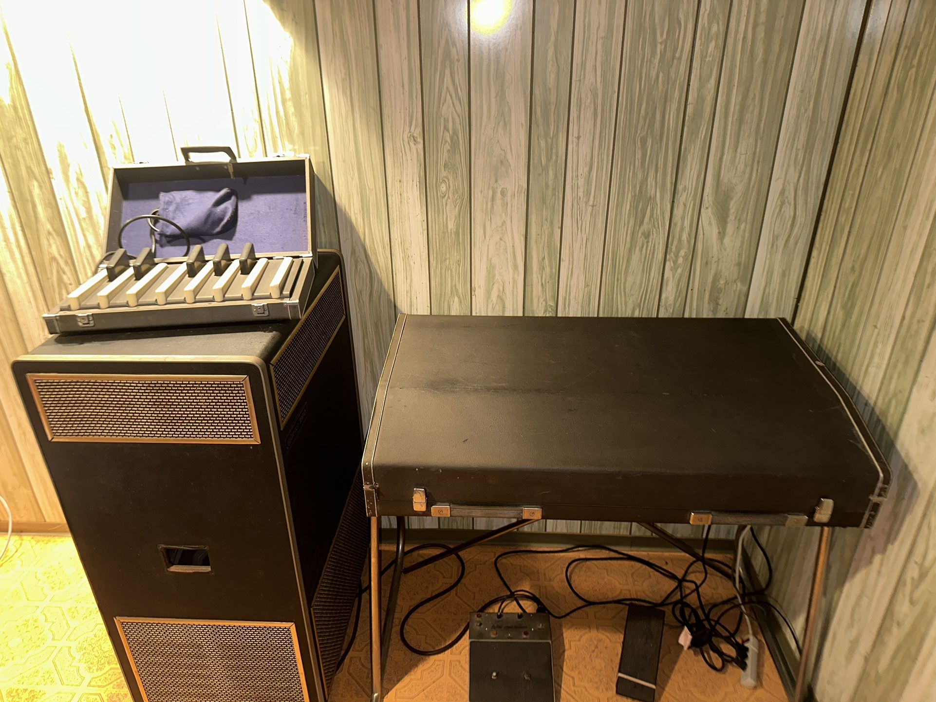 YAMAHA YC-45D Organ w/Leslie 760 Speaker and accessories