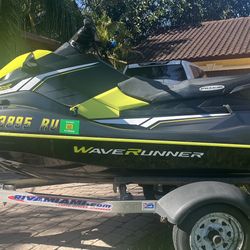 2020 Yamaha EX Sport Jet Ski Only 90 Hours. Title. New JBL Sound System., New Spark Plugs , Fresh Oil. One Owner Garage Kept, Two Keys