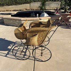 Vintage baby carriage 