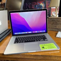 Apple MacBook Pro 2015 15” i7 2.50GHz Quad Core 16GB RAM 256GB SSD