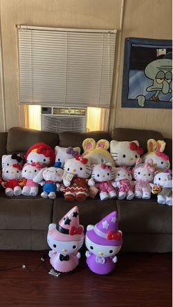 hello kitty steppers/greeters/throws