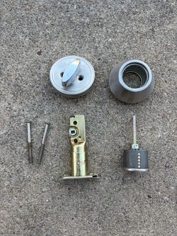 Used Defiant Stainless Steel Single Cylinder Deadbolt