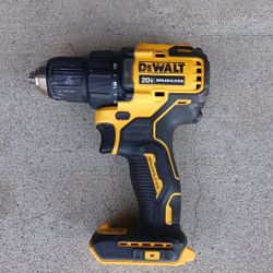 DRILL DEWALT TOOL ONLY 