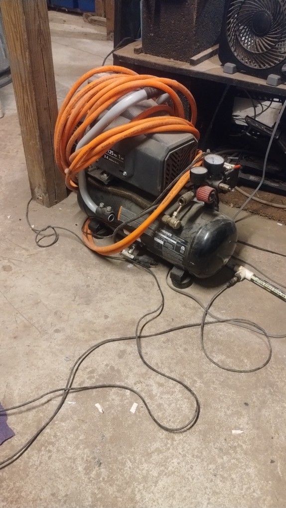Husky Air Compressor 