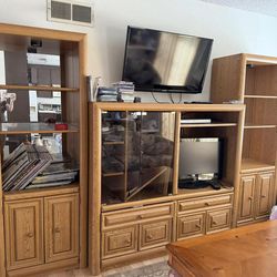 Free entertainment center