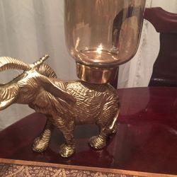 Beautiful candelabra antique elephant metal $45