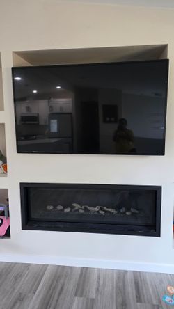 The philps TV 65inch