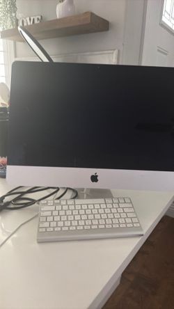 Apple computer