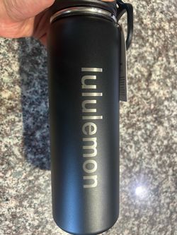 Black lululemon bottle