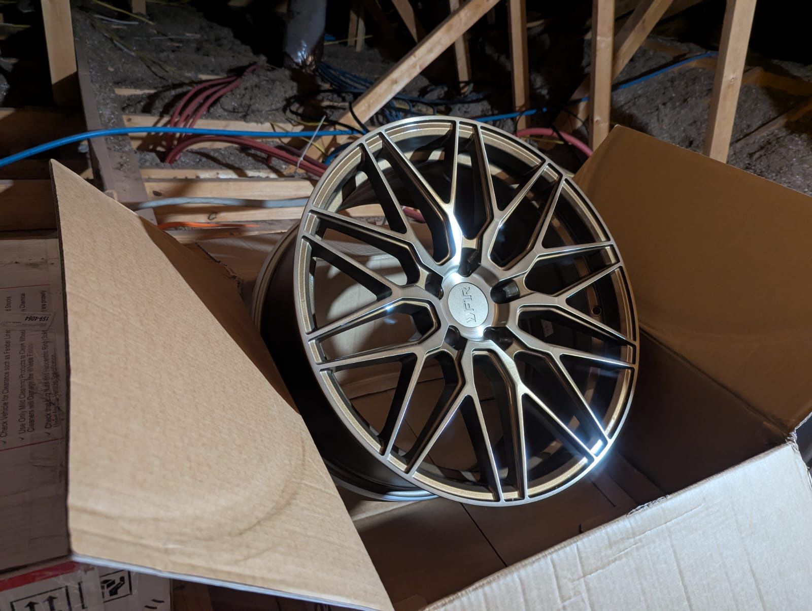 19x9 COLOR BRONZE NEW IN THE BOX NEVER USED