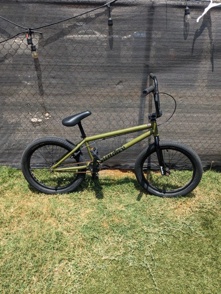 Sunday BMX Bike