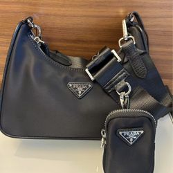 PRADA Re-Edition 2005 Re-Nylon shoulder bag