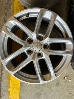 Jeep rims size 18”