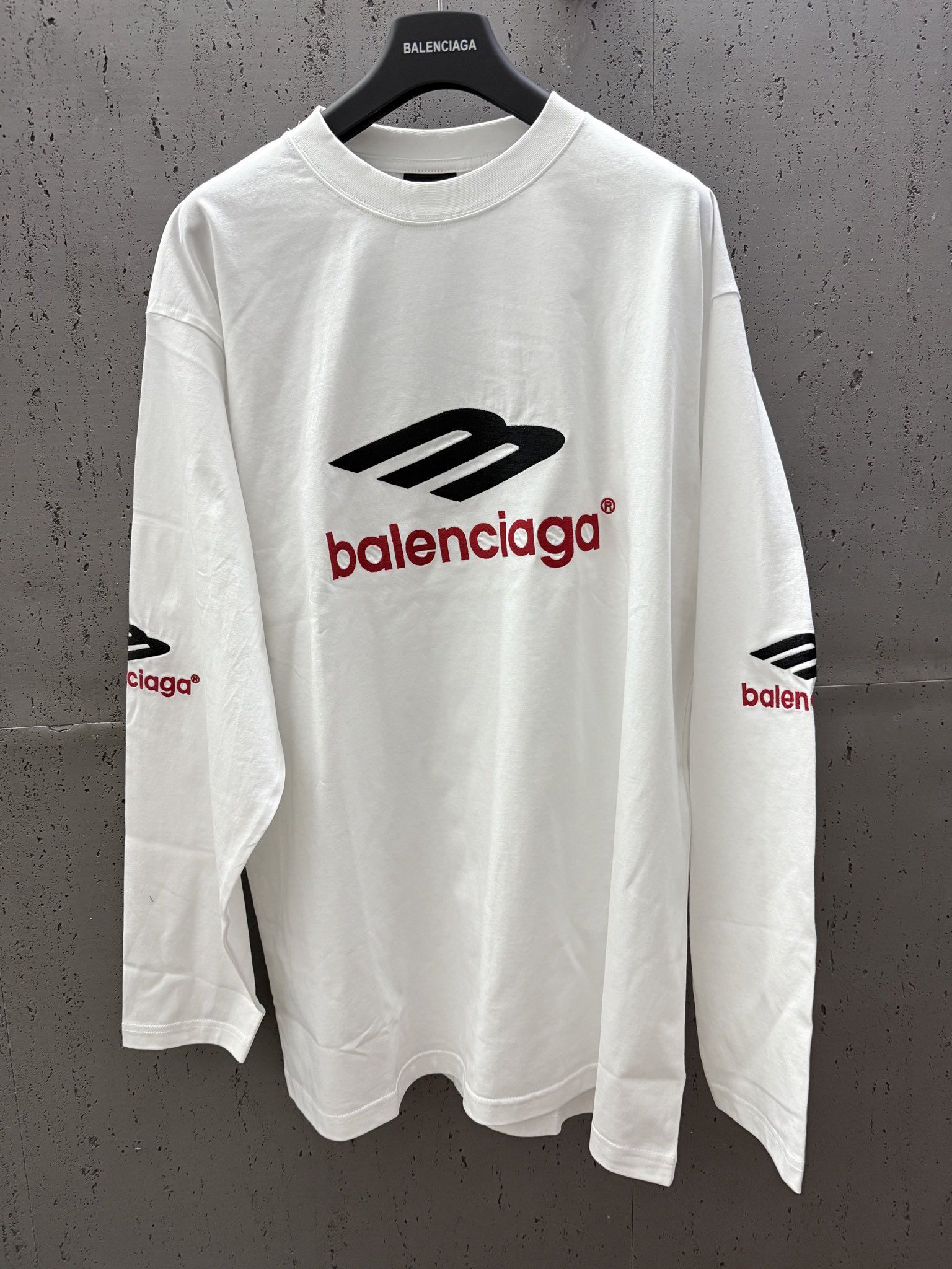 Balenciaga Long-sleeved T-shirt