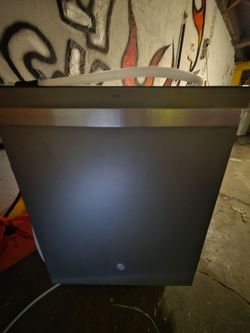 GE Top control built in dishwasher