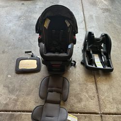 Graco Rear Facing Car seat 