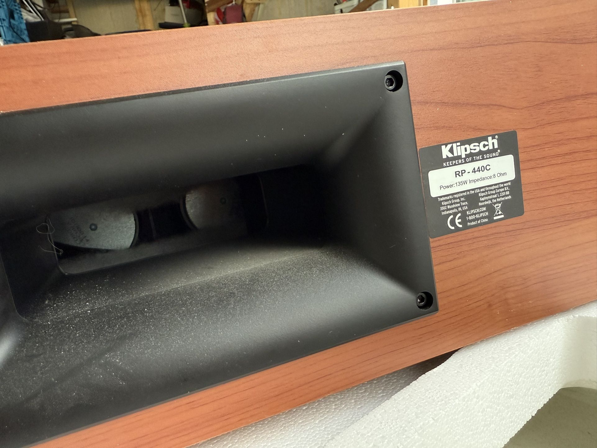 Klipsch 404C Center Chanel. Martin Logan Motion 2i