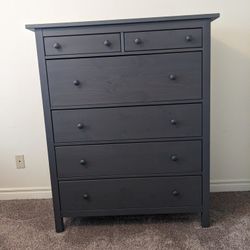 IKEA Hemnes 6-Drawer Dresser