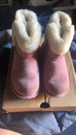 Girl Ugg shoes
