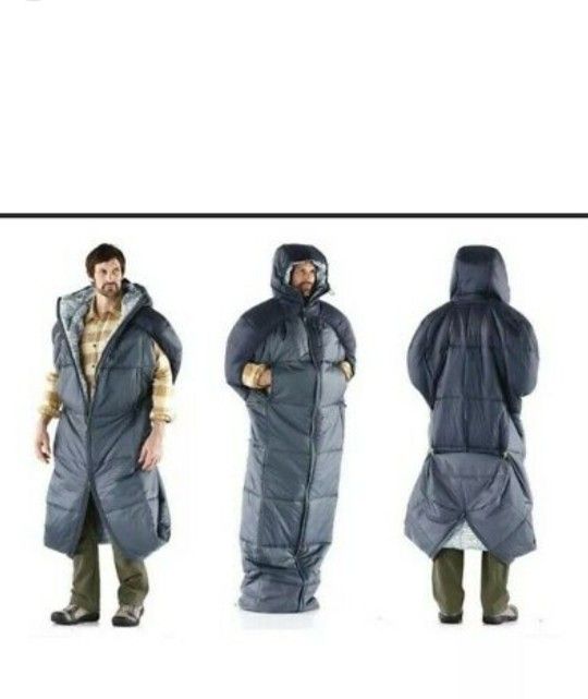 REI Evrgrn Crash Sack Sleeping Bag Versatile!