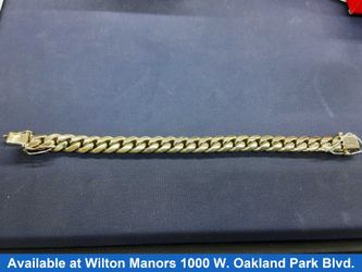 Cuban Link Bracelet - Yellow Gold 10k (.417) 51.8 grams 7 inch