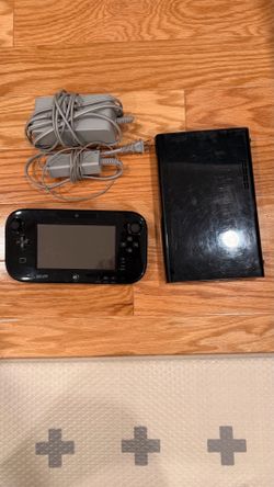 Nintendo Wii U 32GB deluxe - Cleaned, tested, and working