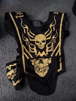 Costume
