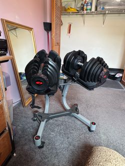 Bowflex 1090 Adjustable Dumbbells W/Stand