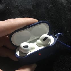 Apple AirPod Pro +  Case