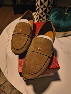 Women shoes