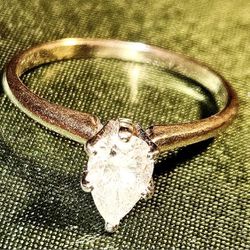 Half CT Beautiful Real Diamond Ring