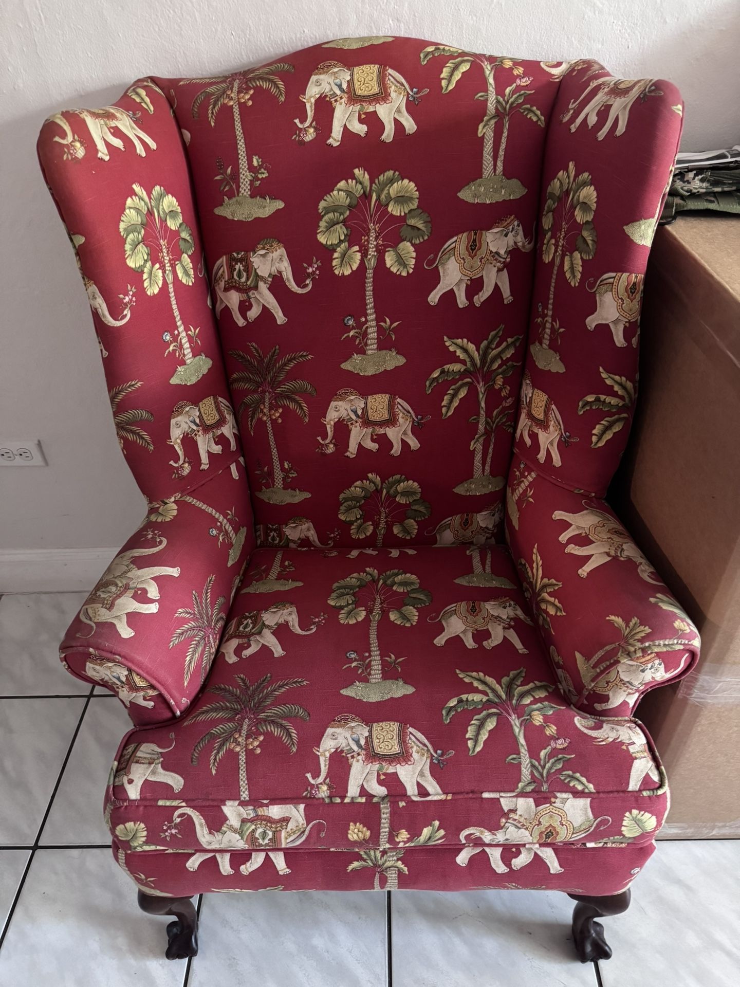 Antic Chair