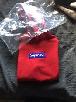 Supreme box logo