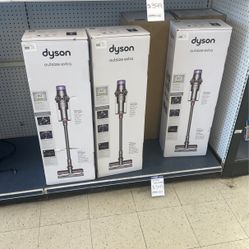 Dyson Vacuum 