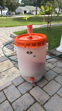 15 gallon beer or wine fermenter