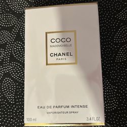 Coco chanel perfume