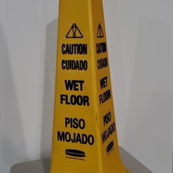 Rubbermaid Commercial Multilingual Wet Floor Safety Cone