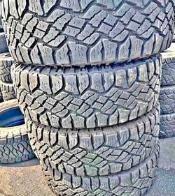 285.75.18 Set 4 Tires Goodyear Con Excelente calidad Las 4