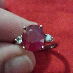 925 silver ring (Size 7 ruby red)