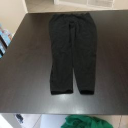 Size Large 11/13  Leggings